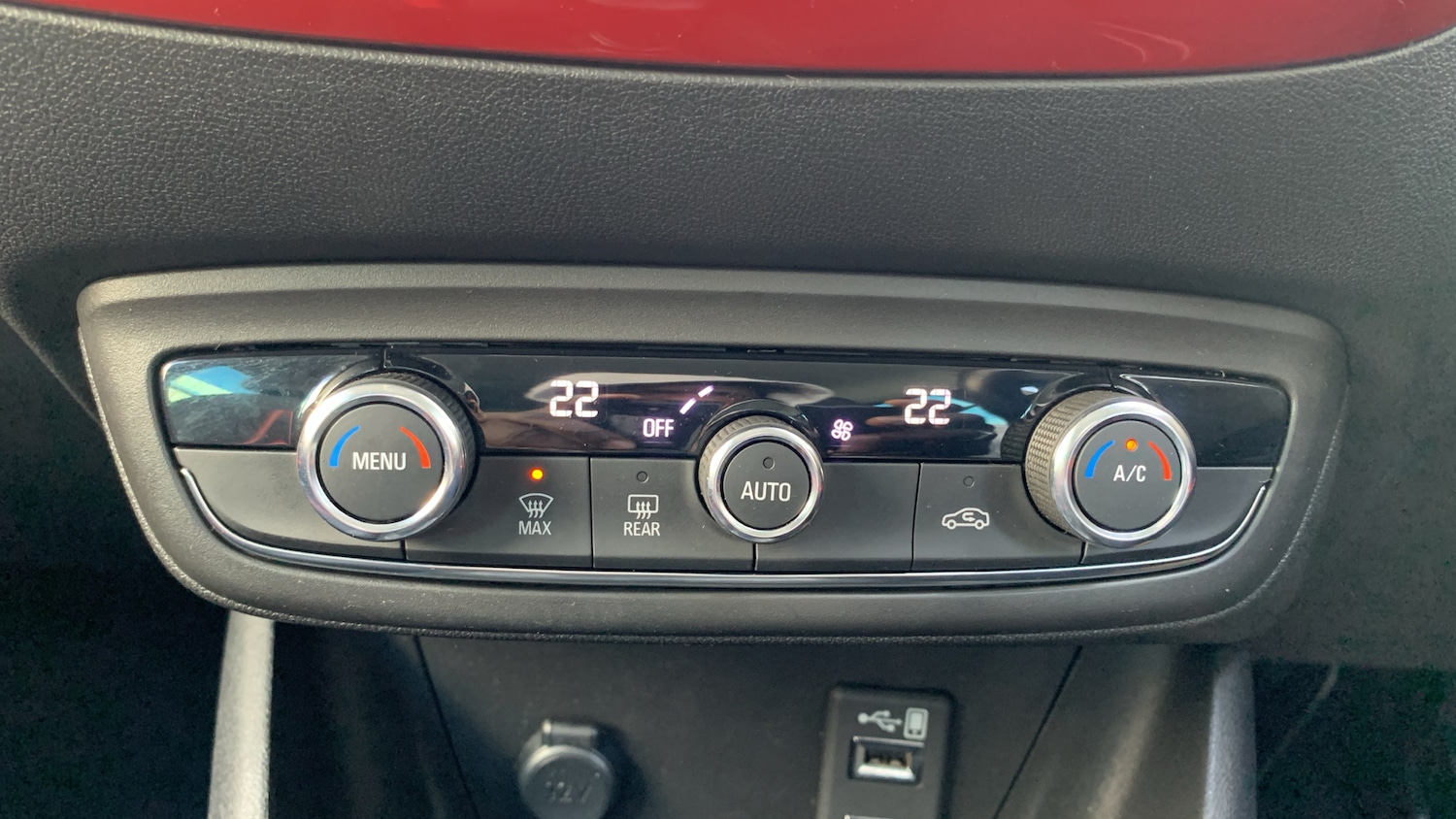 Used Vauxhall Crossland 2022 for sale - 78220575: Photo 32