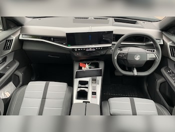 Used Vauxhall Grandland 2025 for sale - 76228697: Photo 4