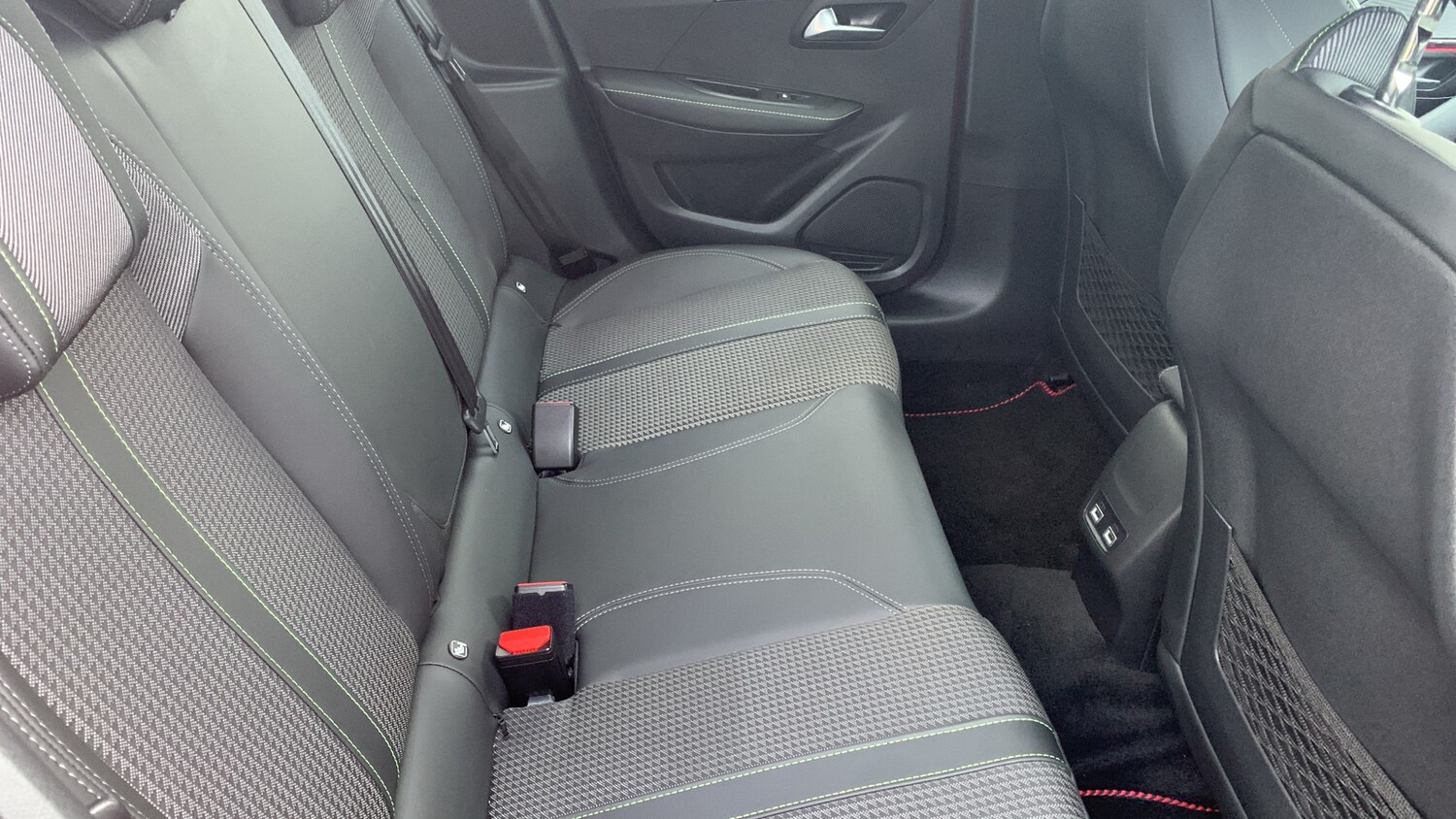 Used Peugeot 208 2021 for sale - 77254275: Photo 33