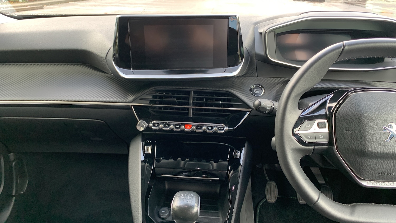 Used Peugeot 2008 2022 for sale - 76338301: Photo 10