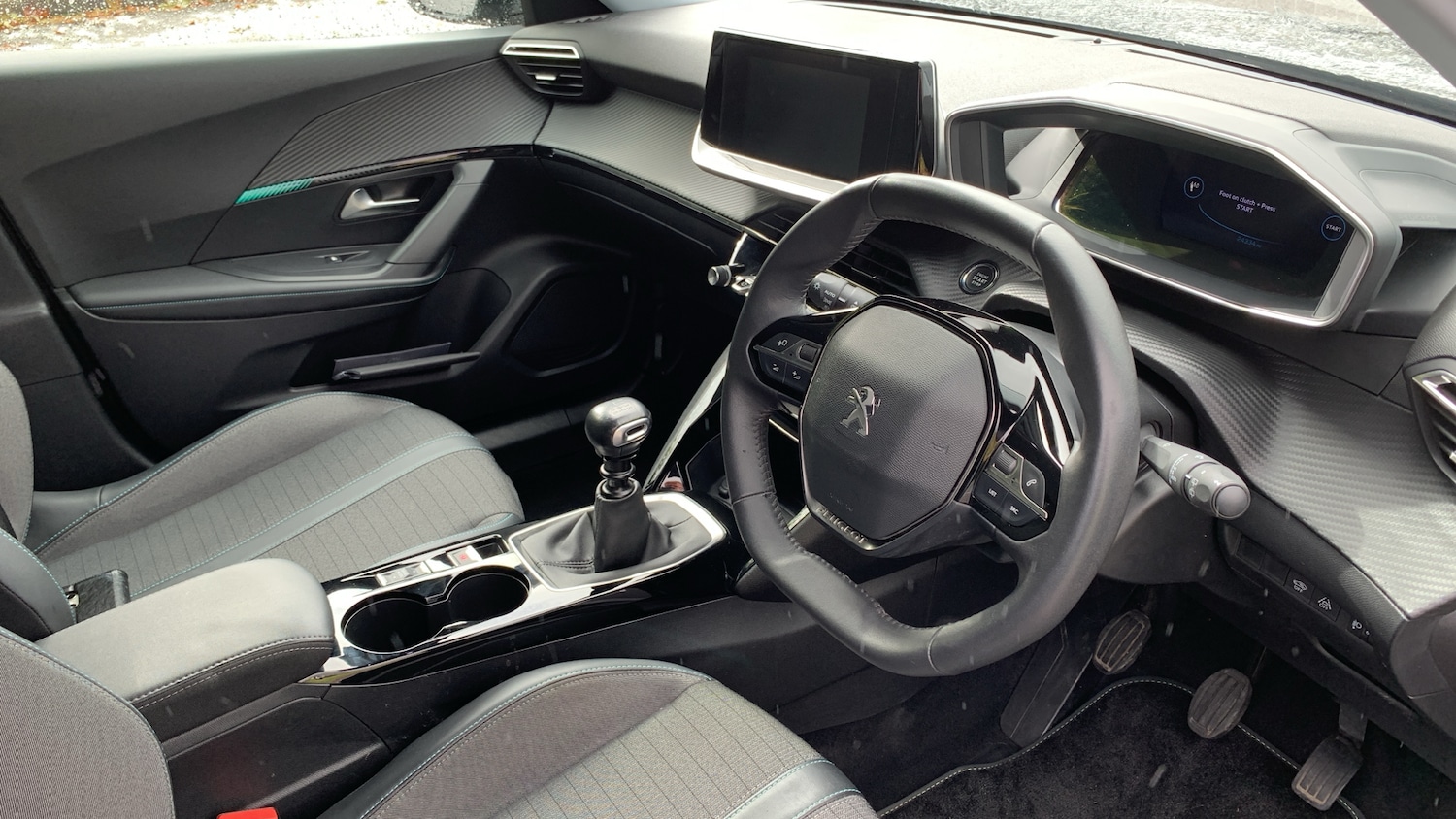 Used Peugeot 2008 2022 for sale - 76338301: Photo 11
