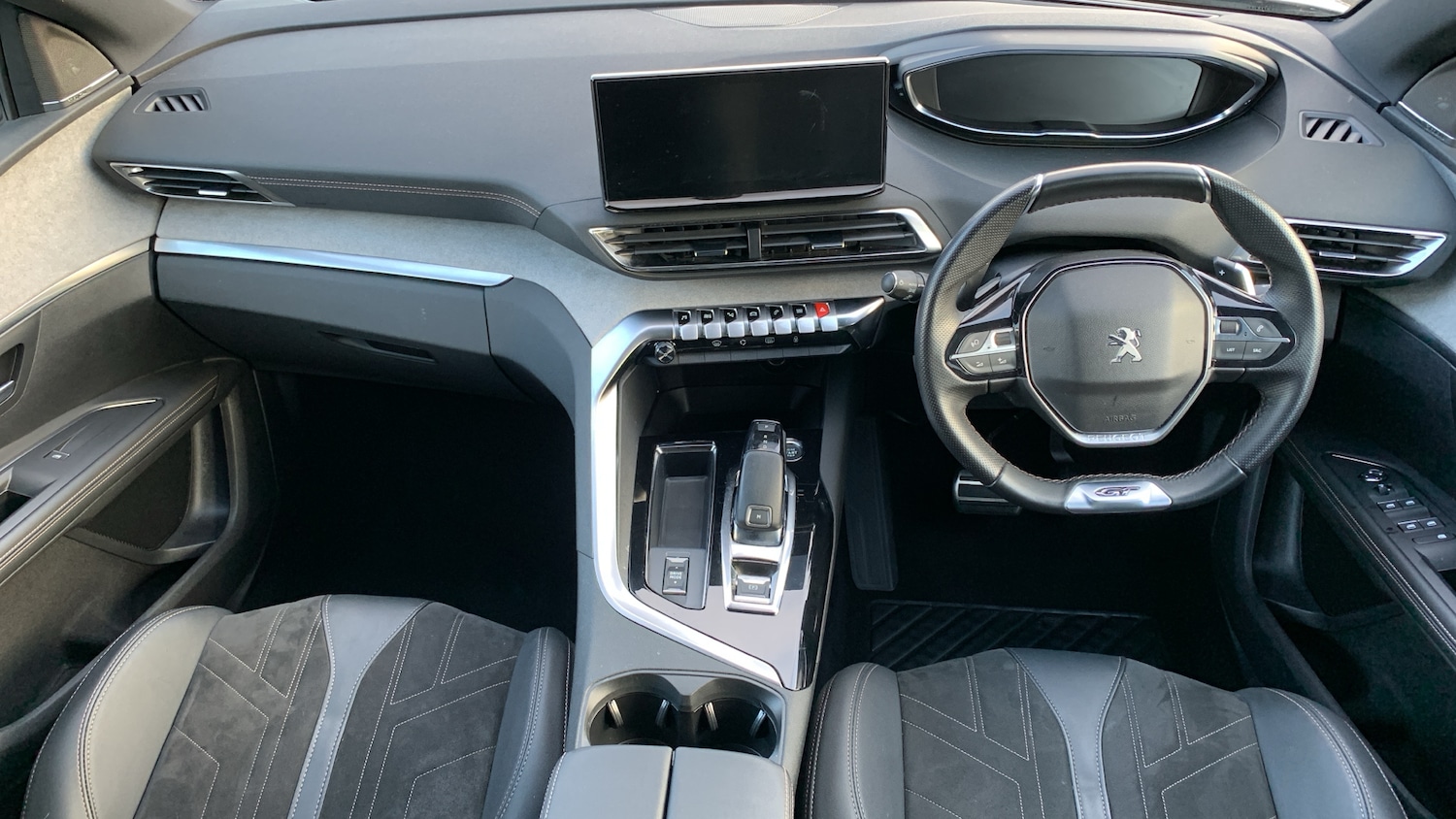 Used Peugeot 5008 2022 for sale - 77121169: Photo 5