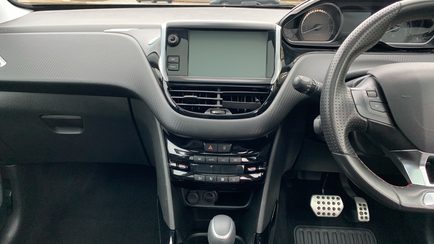 Used Peugeot 2008 2019 for sale - 76672227: Photo 10