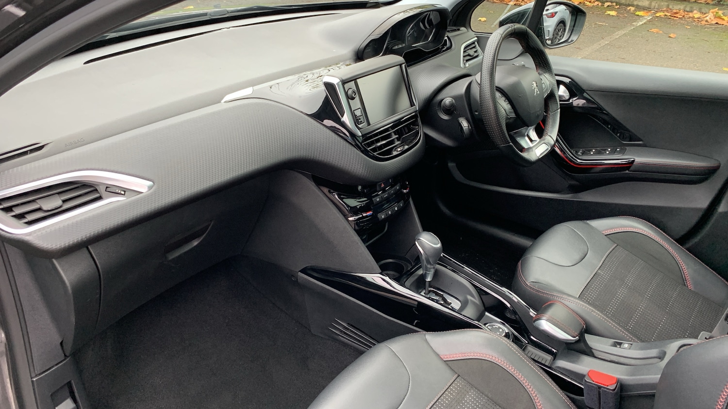 Used Peugeot 2008 2019 for sale - 76672227: Photo 12