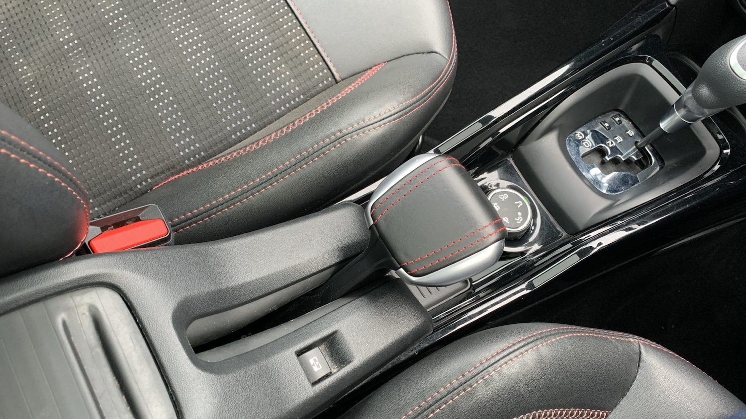 Used Peugeot 2008 2019 for sale - 76672227: Photo 21