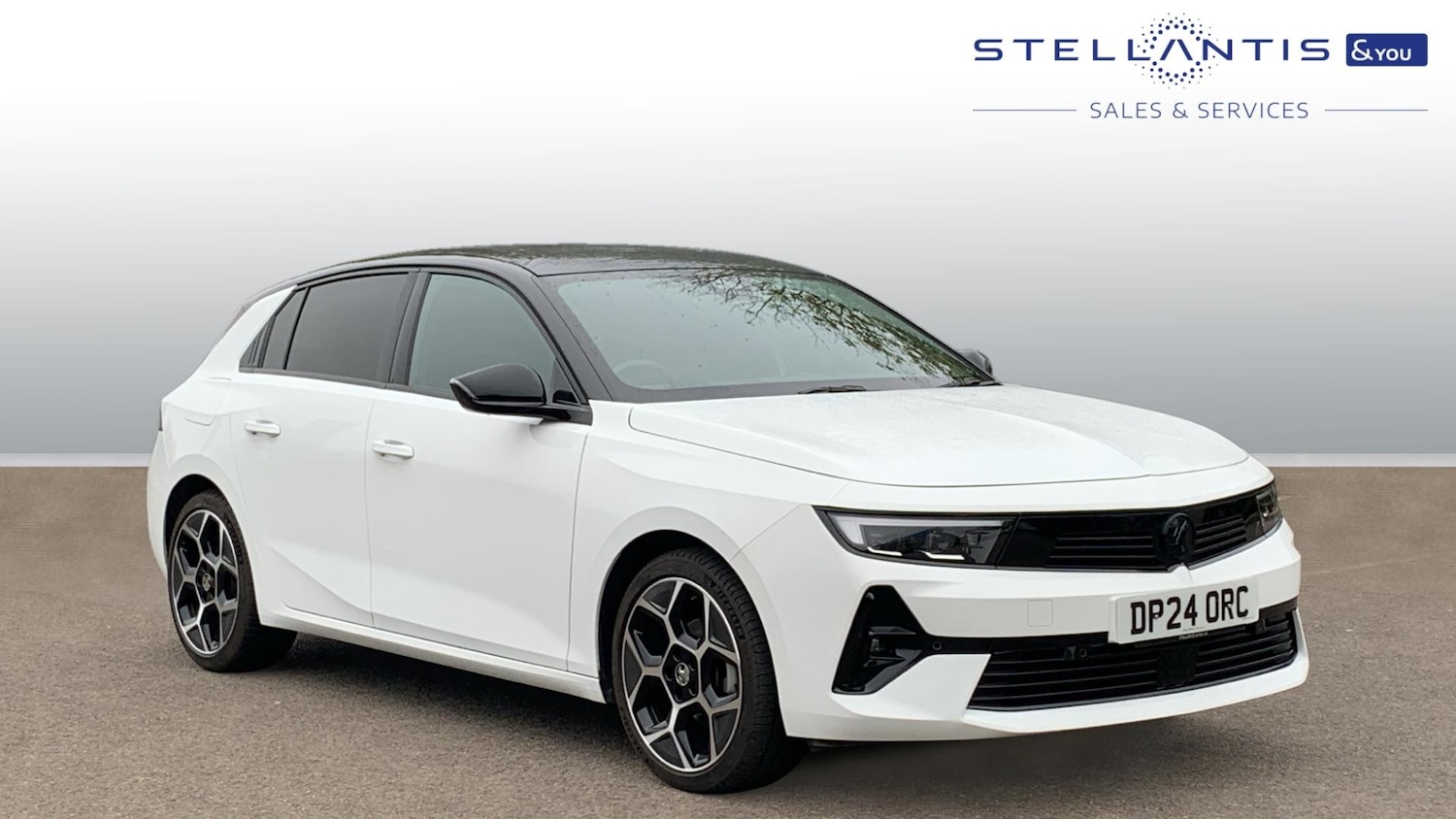 Used Vauxhall Astra 2024 for sale - 76228692: Photo 1