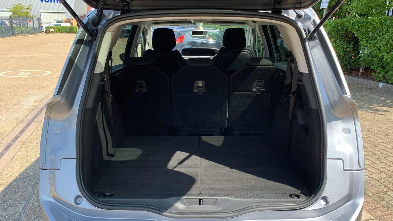 Vehicle 19