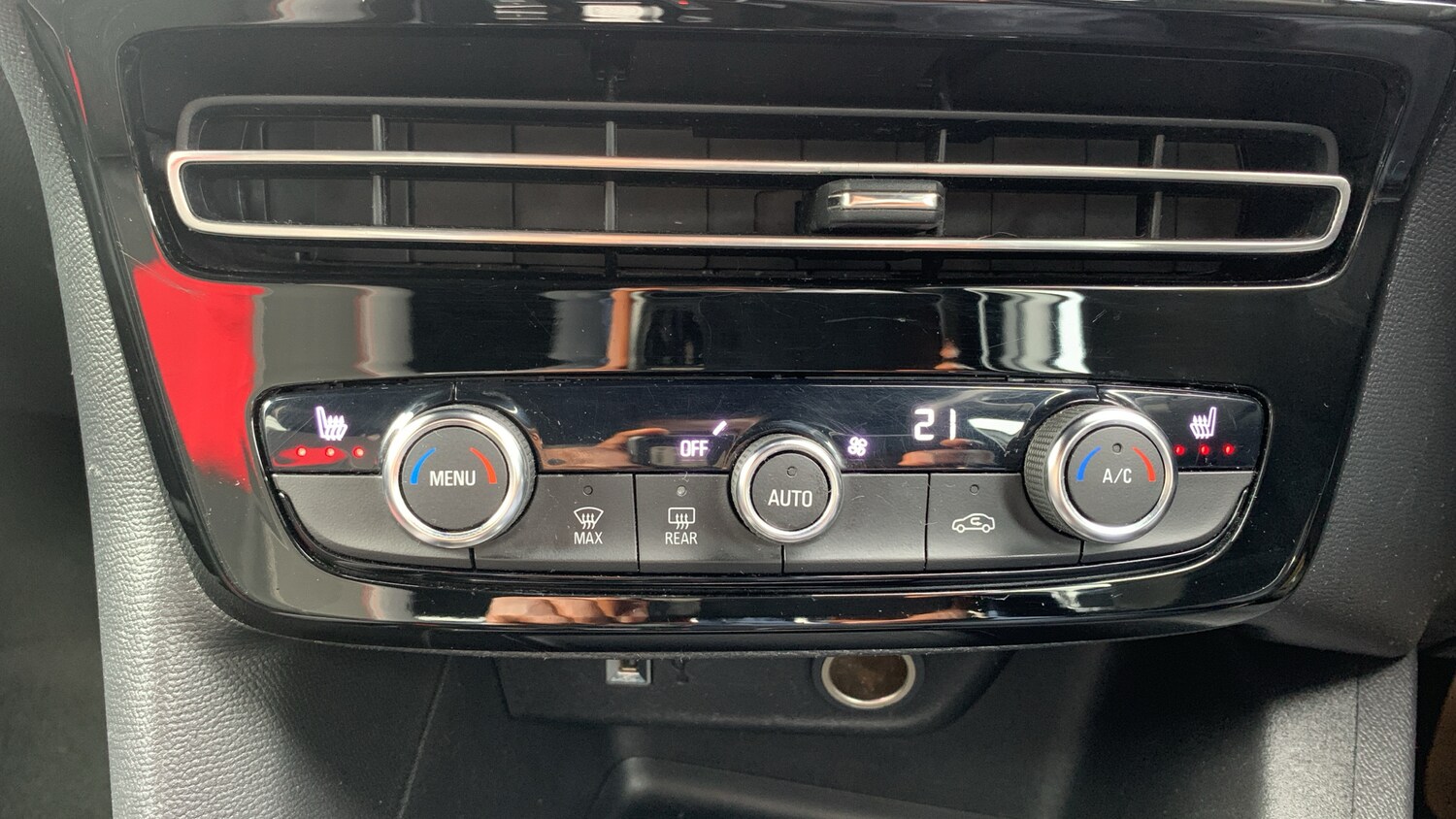 Used Vauxhall Mokka Electric 2023 for sale - 77470175: Photo 32