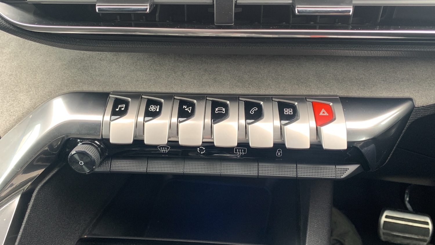 Used Peugeot 3008 2022 for sale - 77626874: Photo 32