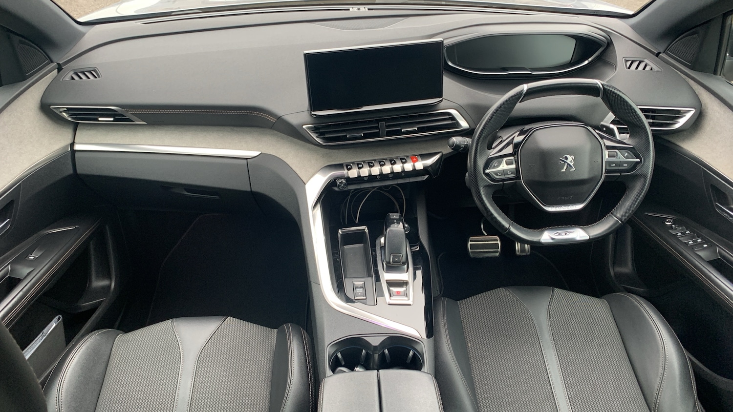 Used Peugeot 3008 2022 for sale - 77626874: Photo 4