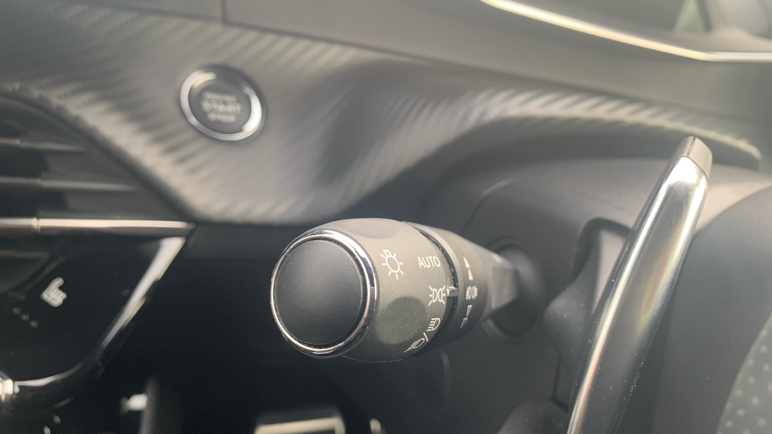 Used Peugeot 2008 2022 for sale - 76621444: Photo 27