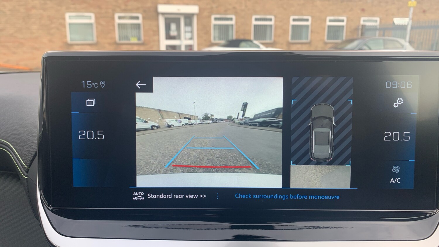 Used Peugeot 2008 2022 for sale - 76621444: Photo 29