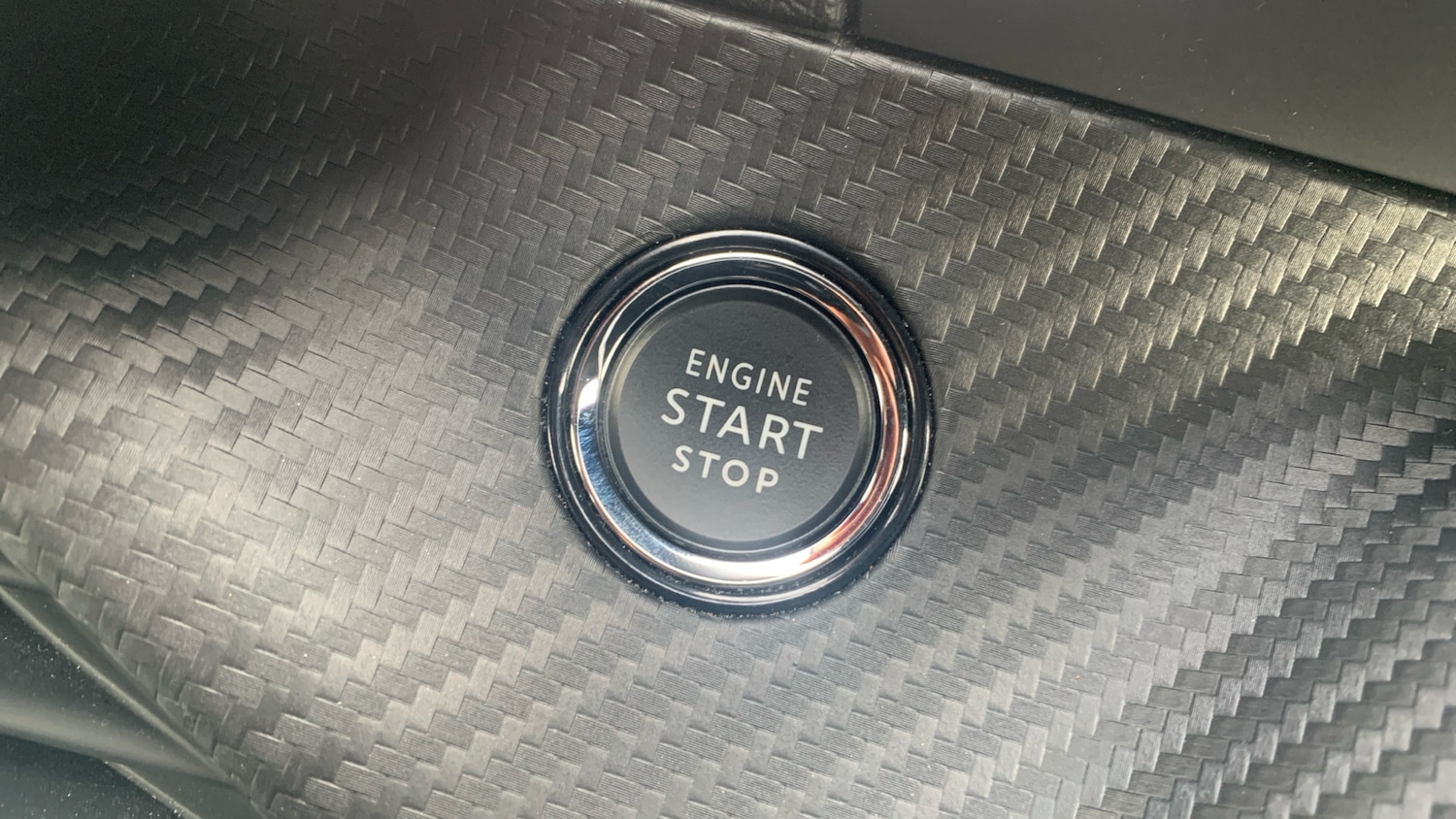 Used Peugeot 2008 2022 for sale - 76621444: Photo 40