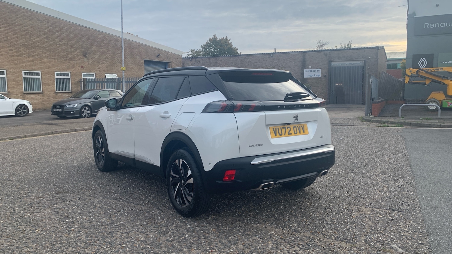 Used Peugeot 2008 2022 for sale - 76621444: Photo 5