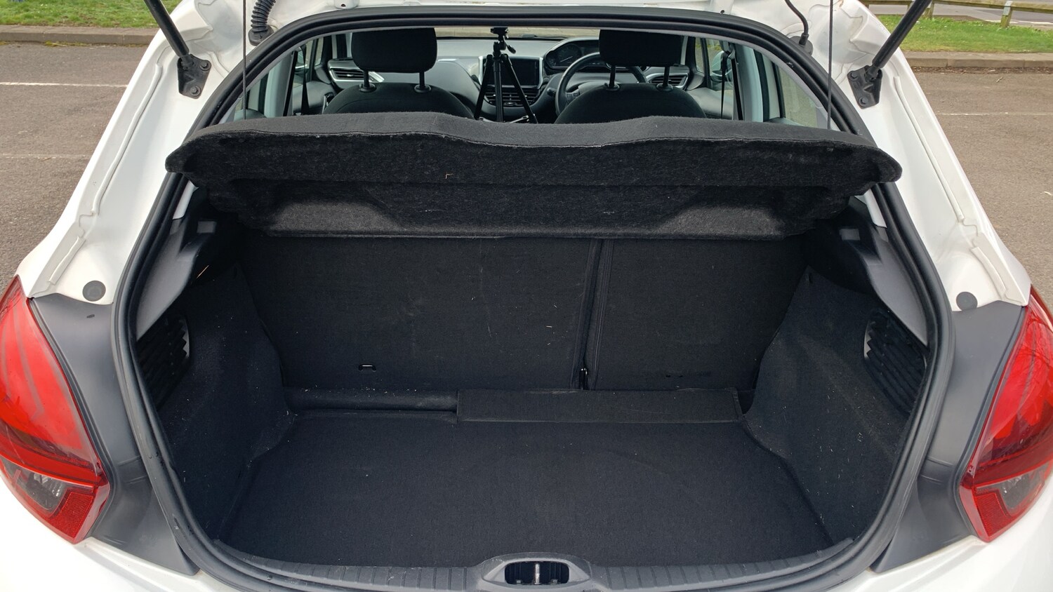 Used Peugeot 208 2019 for sale - 77551308: Photo 19