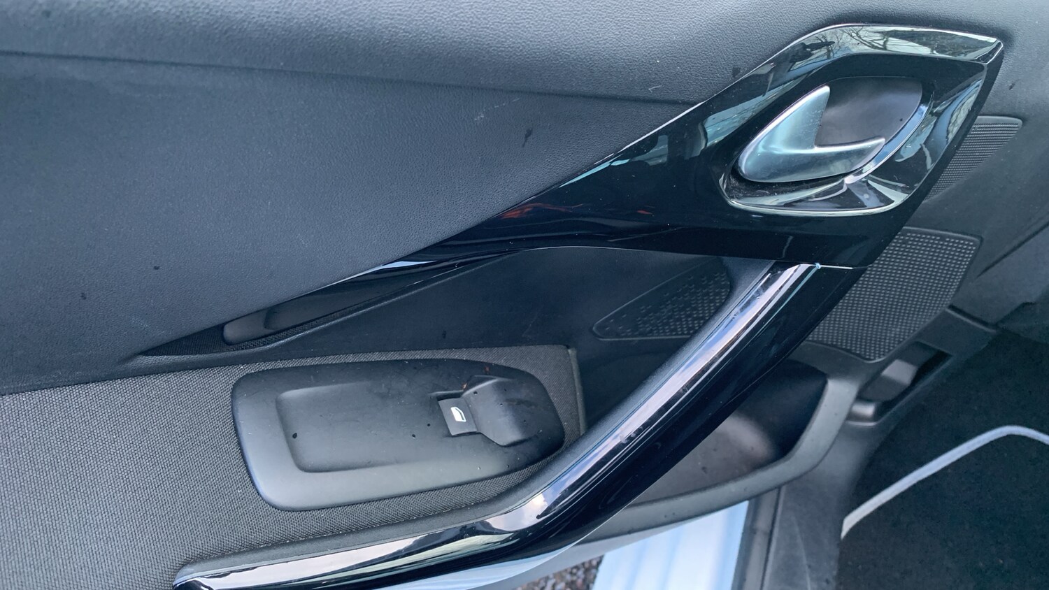 Used Peugeot 208 2019 for sale - 77551308: Photo 37