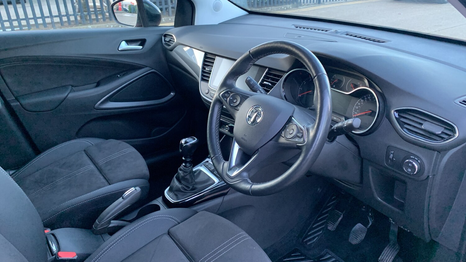 Used Vauxhall Crossland 2022 for sale - 77057670: Photo 11