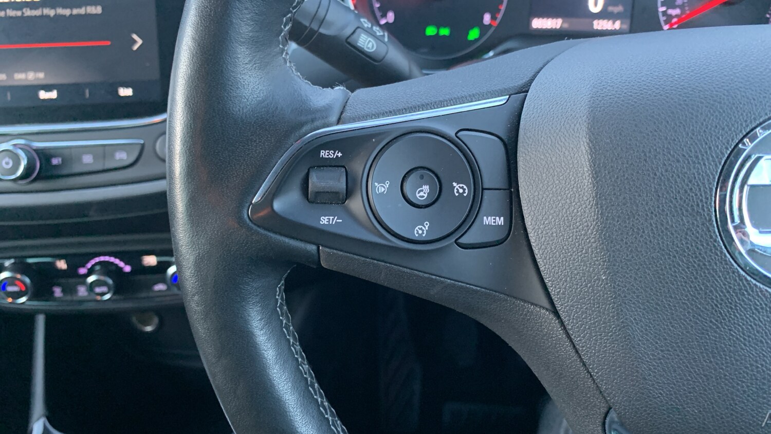 Used Vauxhall Crossland 2022 for sale - 77057670: Photo 23