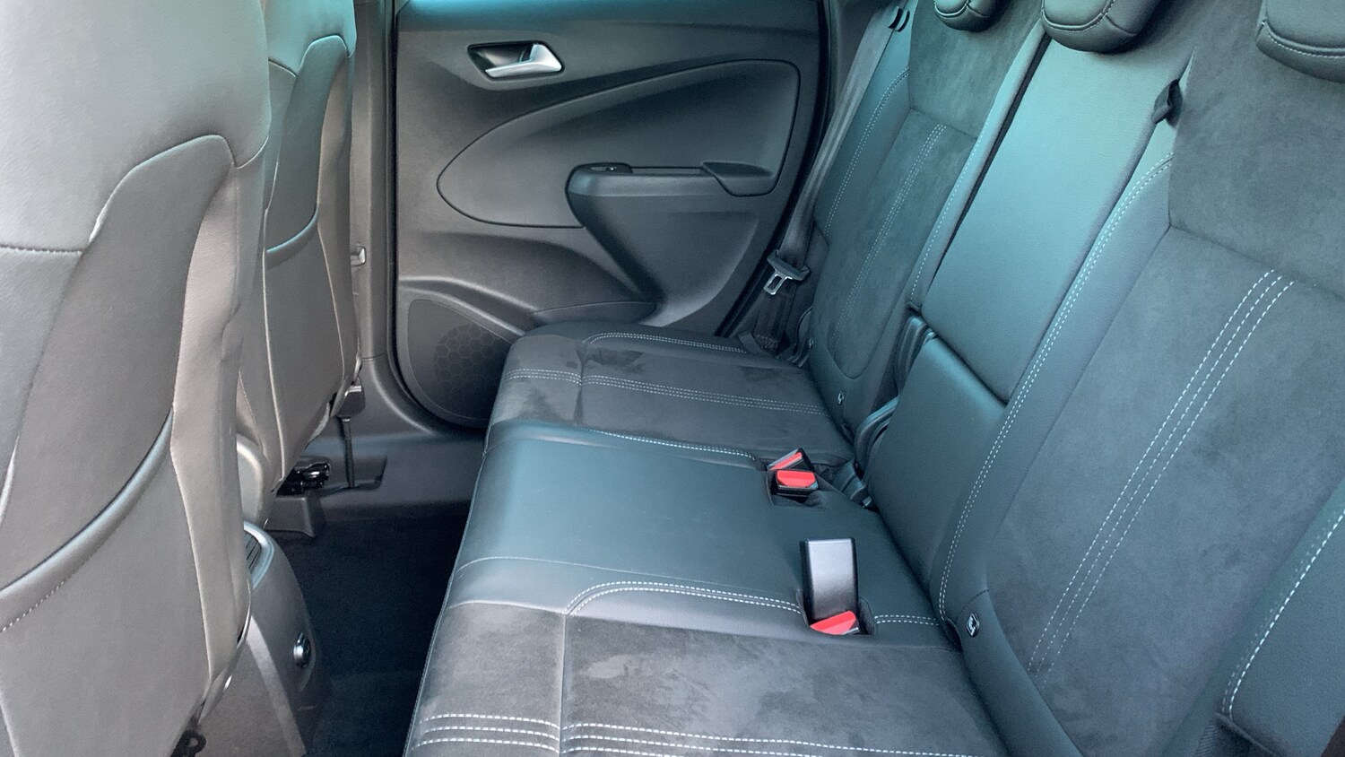 Used Vauxhall Crossland 2022 for sale - 77057670: Photo 31