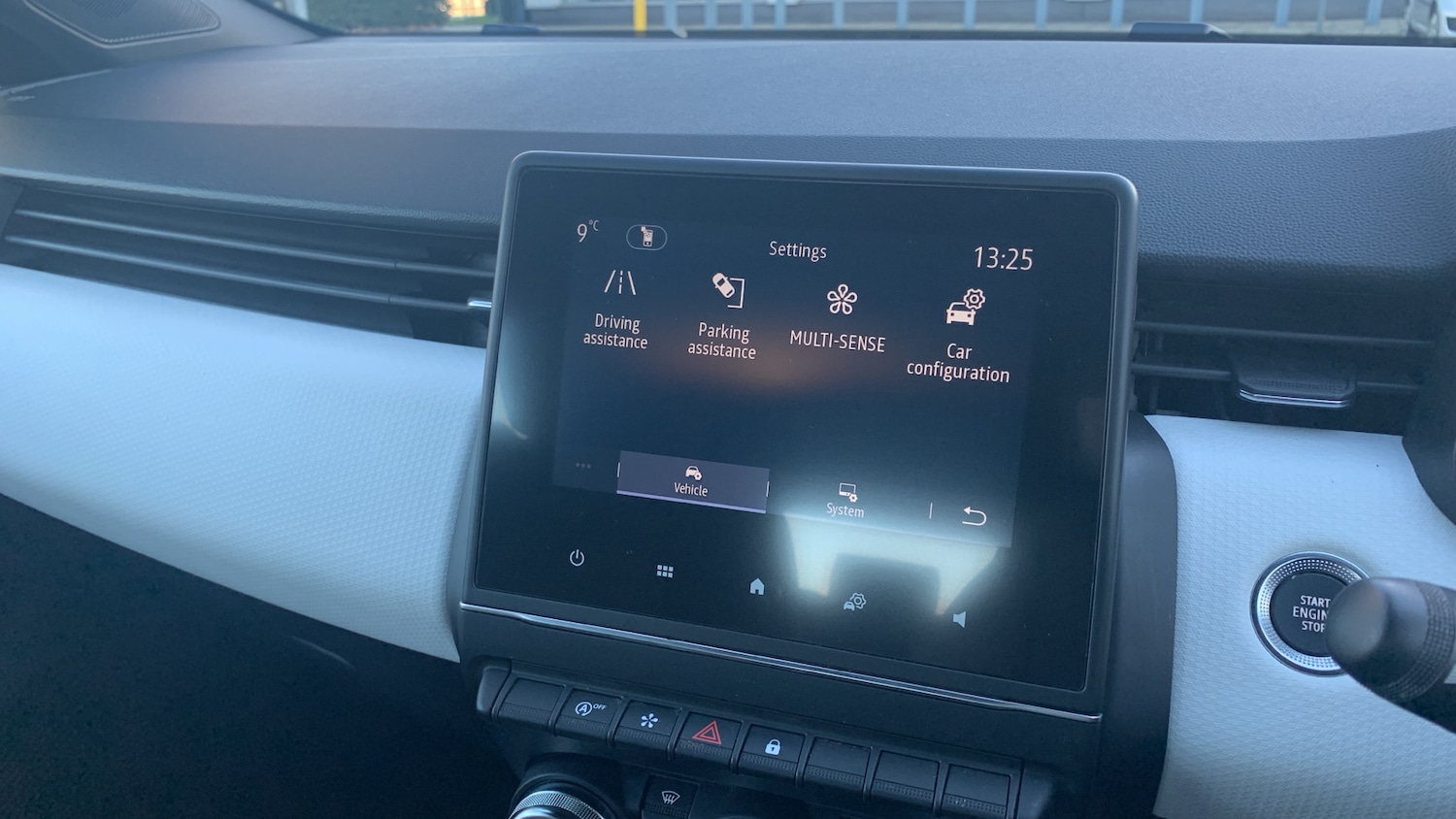 Used Renault Clio 2021 for sale - 76744085: Photo 29