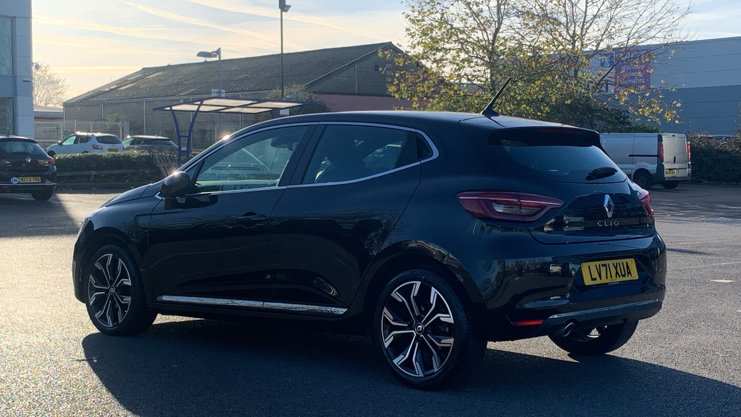 Used Renault Clio 2021 for sale - 76744085: Photo 5