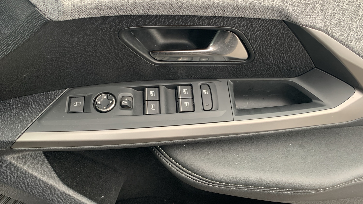 Used Peugeot 3008 2025 for sale - 77457195: Photo 22