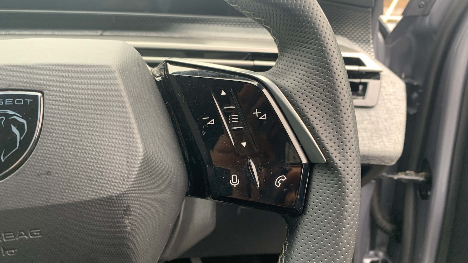 Used Peugeot 3008 2025 for sale - 77457195: Photo 24