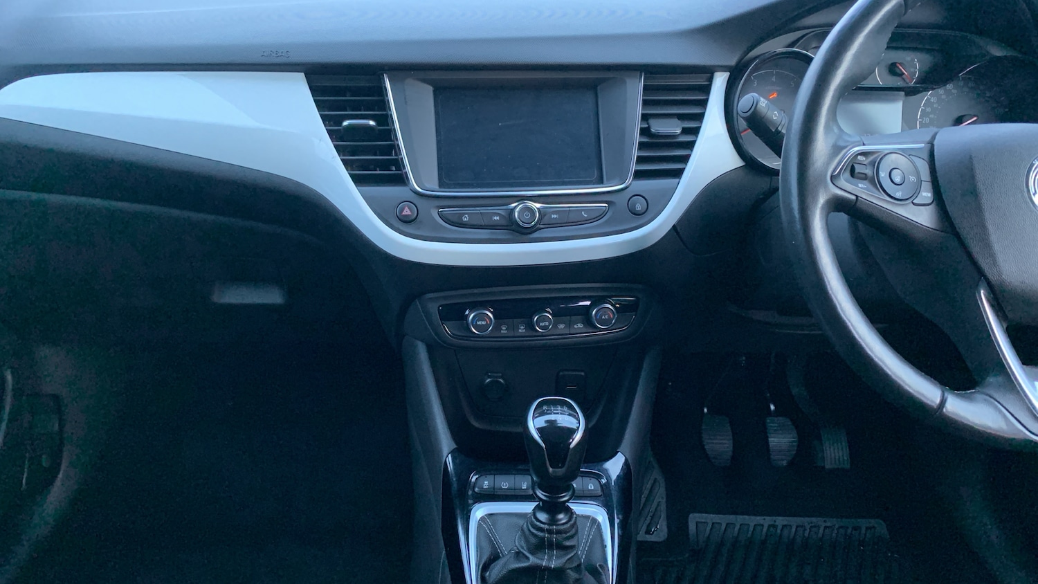 Used Vauxhall Crossland 2022 for sale - 76887909: Photo 10