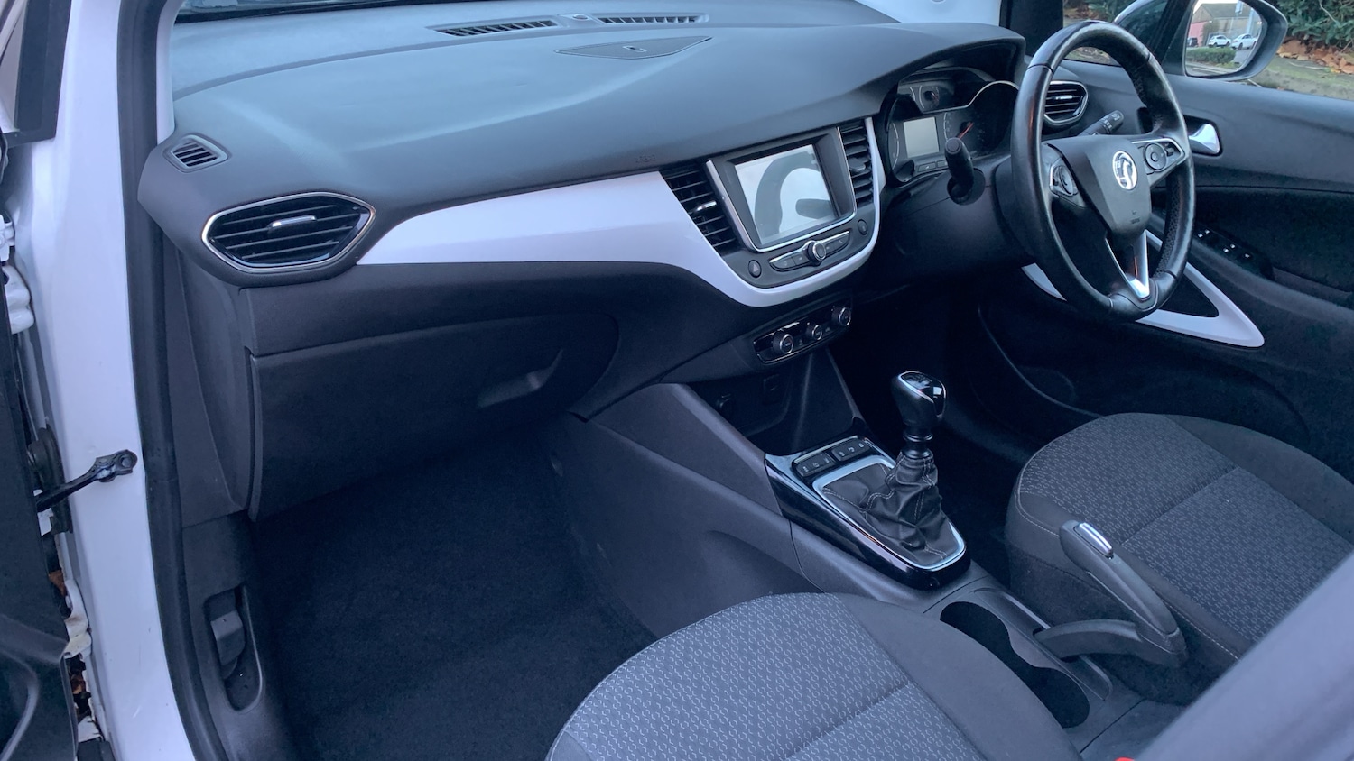 Used Vauxhall Crossland 2022 for sale - 76887909: Photo 12