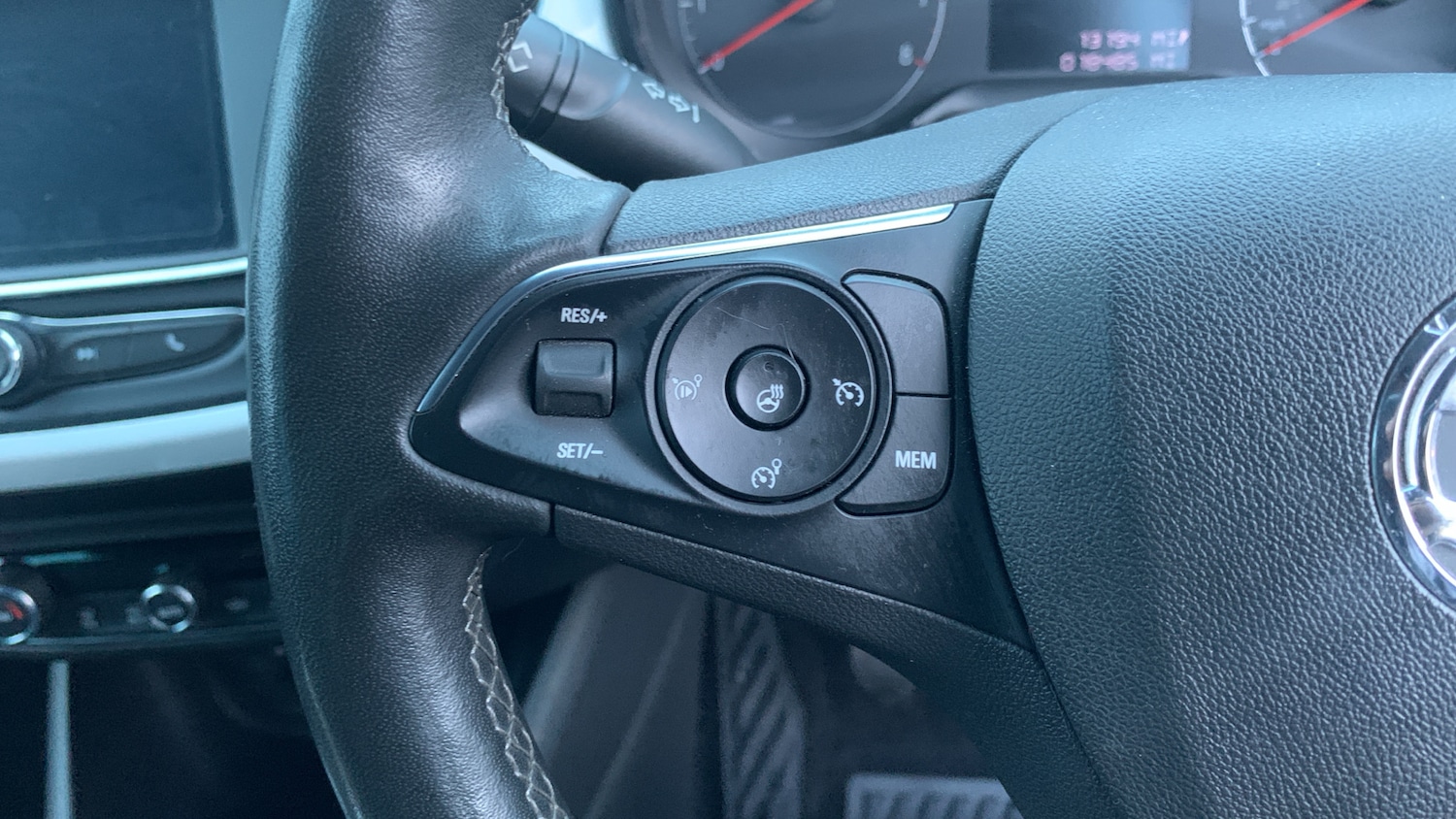 Used Vauxhall Crossland 2022 for sale - 76887909: Photo 23