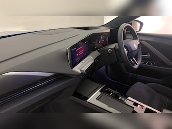 Used Vauxhall Astra 2023 for sale - 77346209: Photo