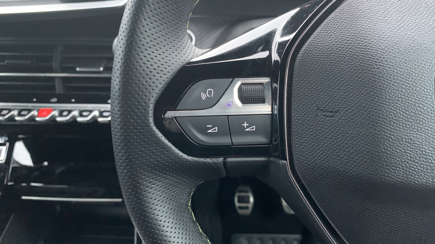 Used Peugeot 208 2025 for sale - 77218084: Photo 24