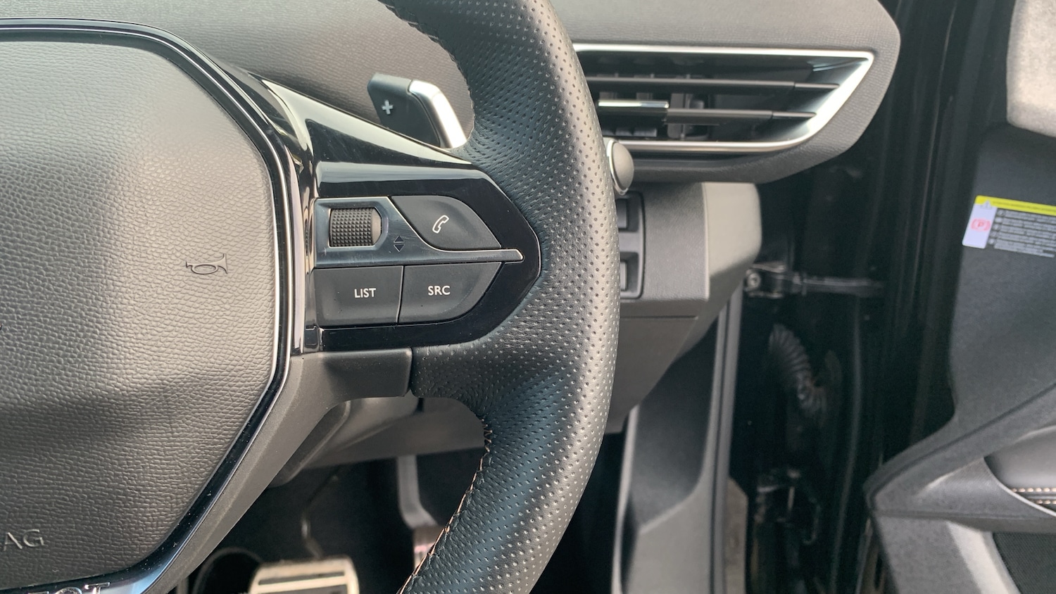 Used Peugeot 5008 2022 for sale - 76744073: Photo 24