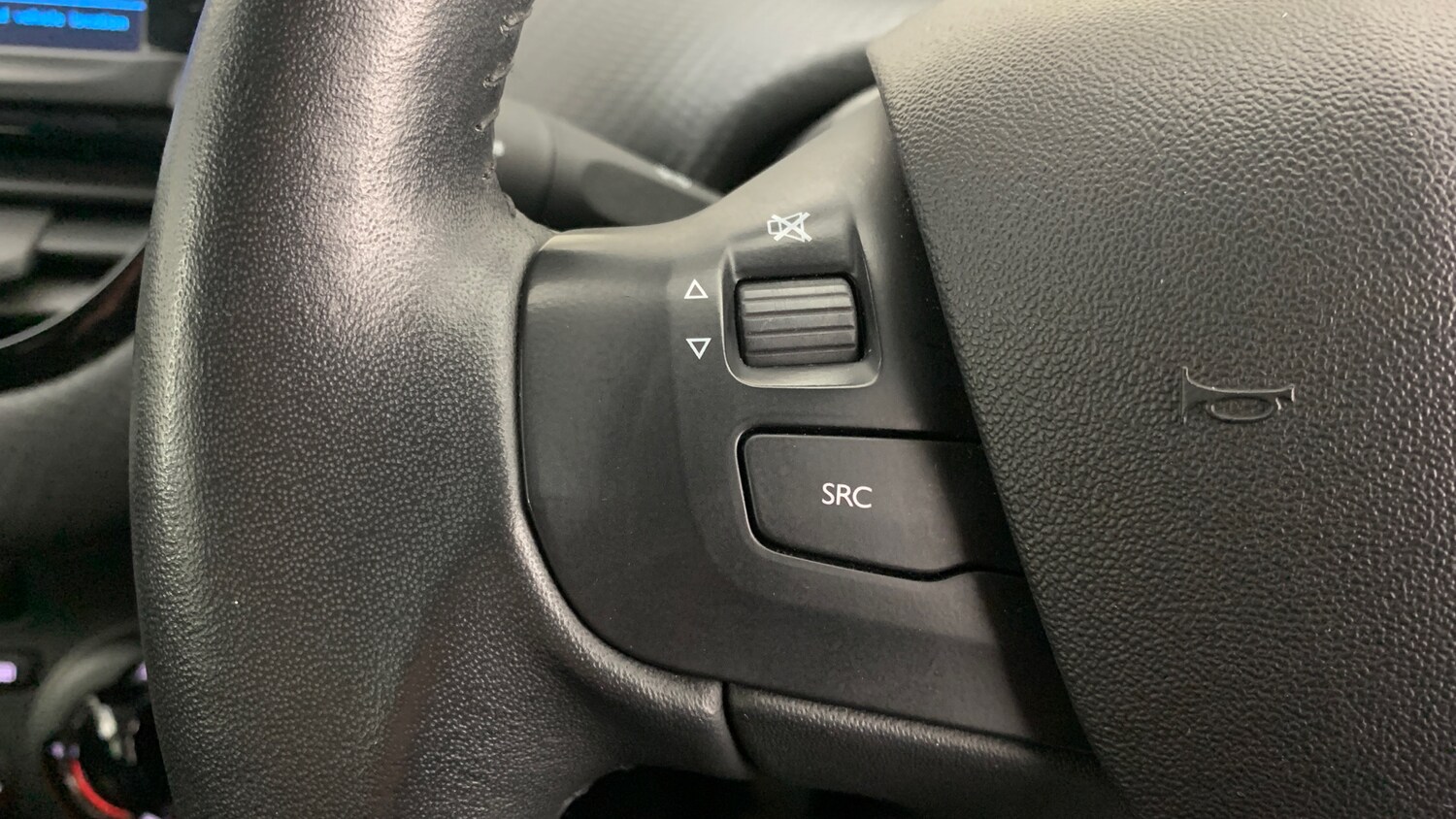 Used Peugeot 208 2019 for sale - 77575753: Photo 19