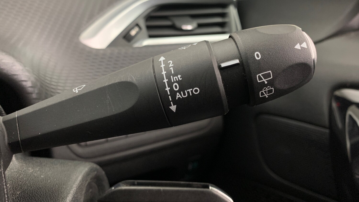 Used Peugeot 208 2019 for sale - 77575753: Photo 40