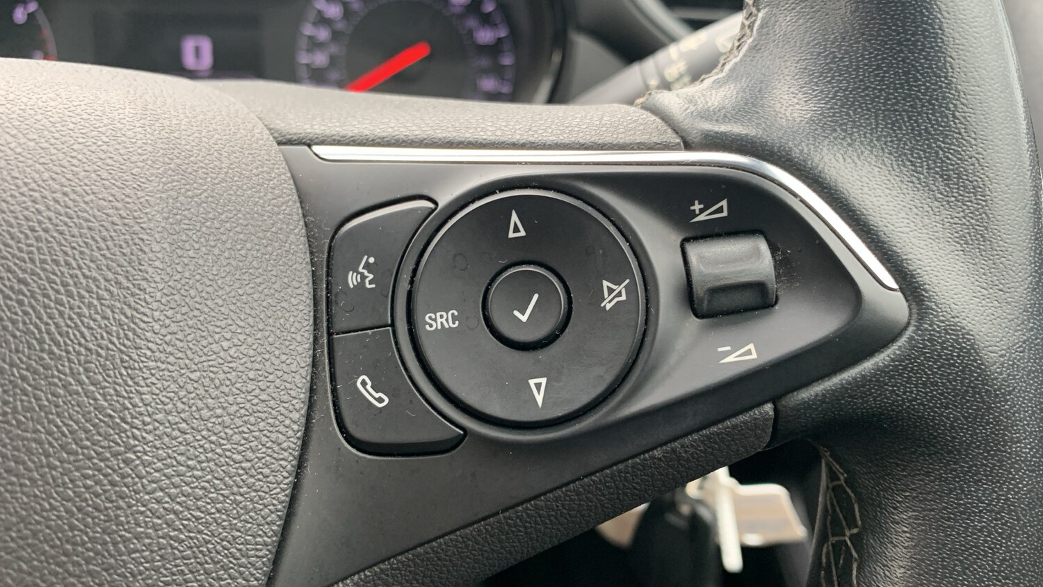 Used Vauxhall Crossland 2022 for sale - 77388260: Photo 24