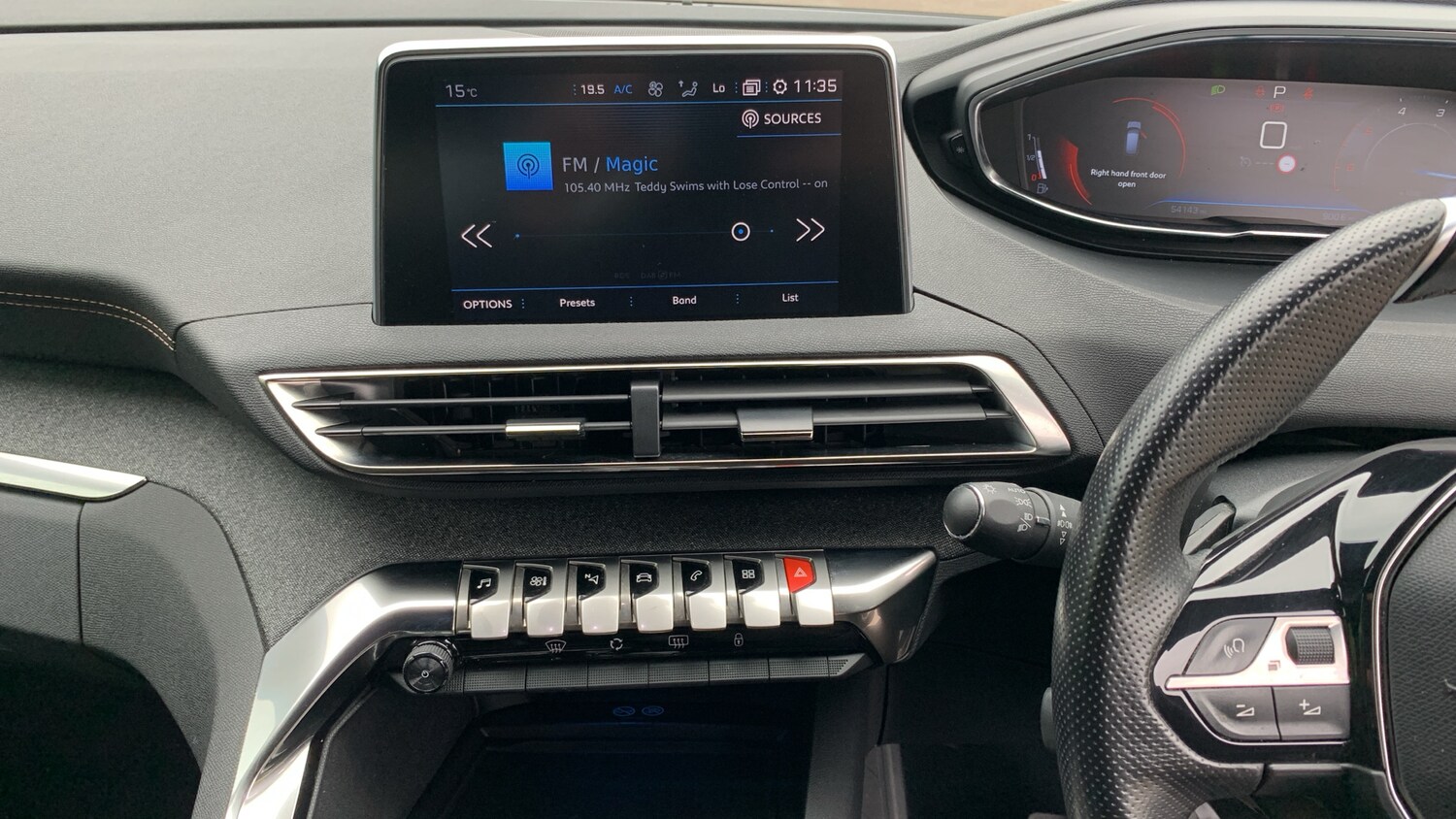 Used Peugeot 3008 2020 for sale - 75840881: Photo 10