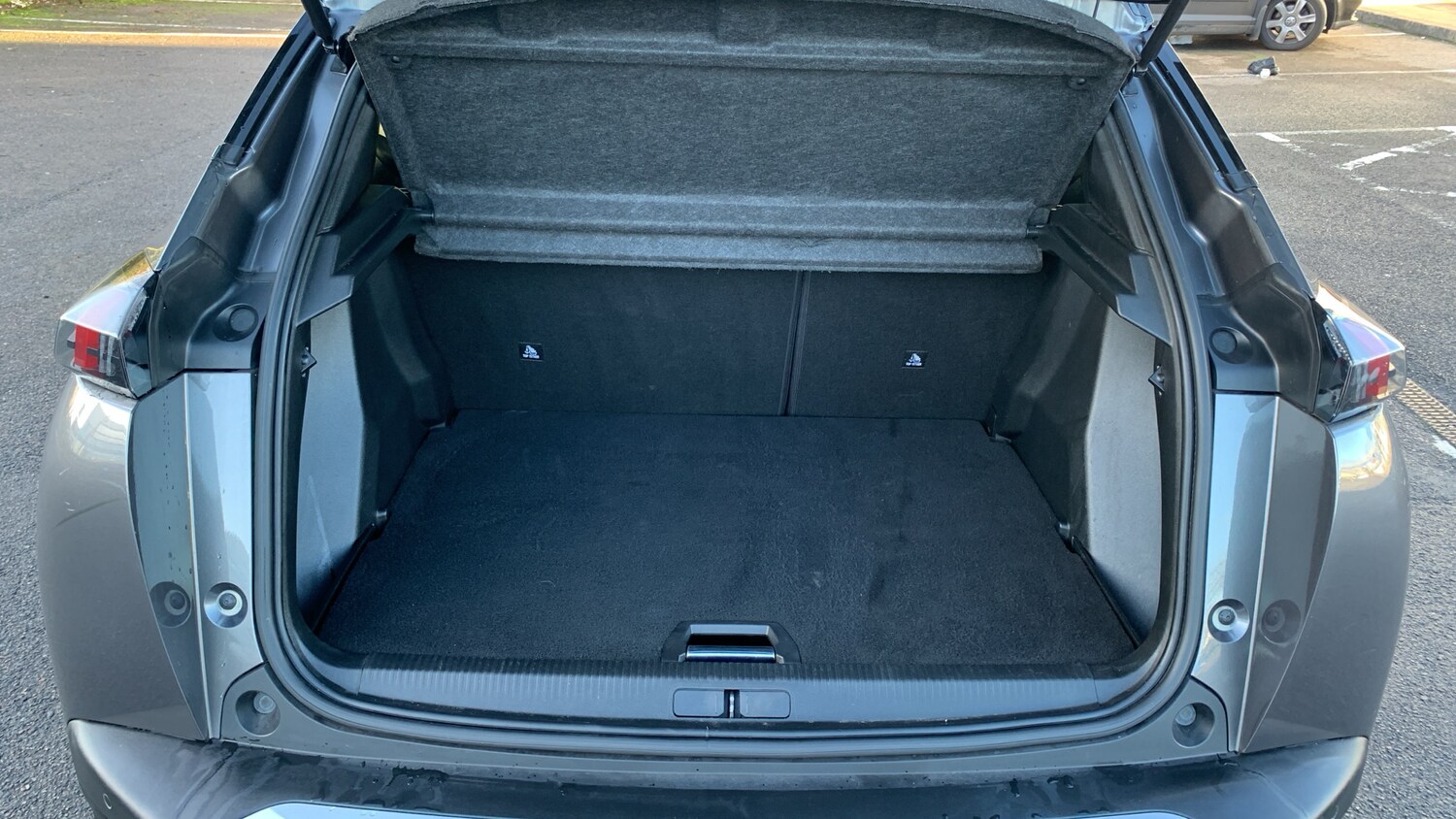 Used Peugeot 2008 2022 for sale - 76772618: Photo 20