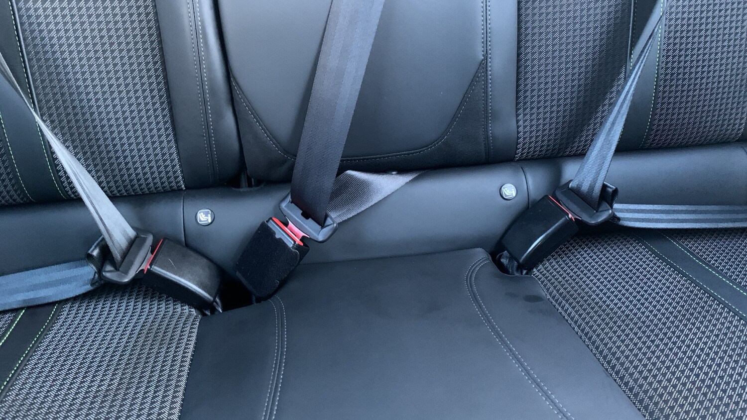 Used Peugeot 2008 2022 for sale - 76772618: Photo 34