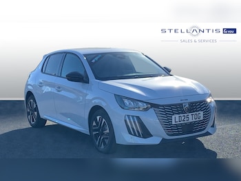 Peugeot - 208