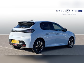 Used Peugeot 208 2025 for sale - 76296618: Photo 3