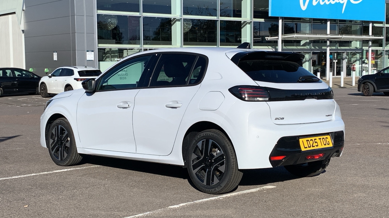 Used Peugeot 208 2025 for sale - 76296618: Photo 5