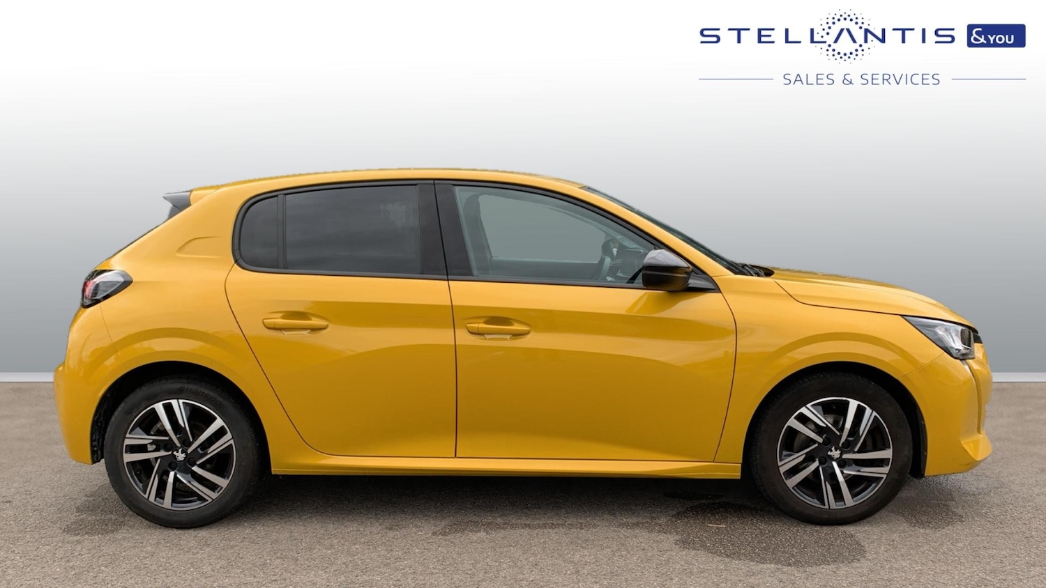 Used Peugeot 208 2023 for sale - 76099804: Photo 2