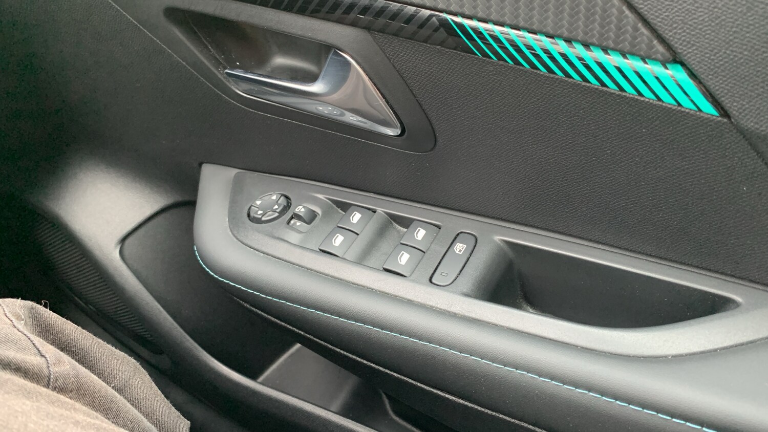 Used Peugeot 208 2023 for sale - 76099804: Photo 22