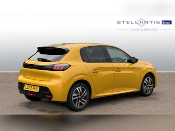 Used Peugeot 208 2023 for sale - 76099804: Photo 3