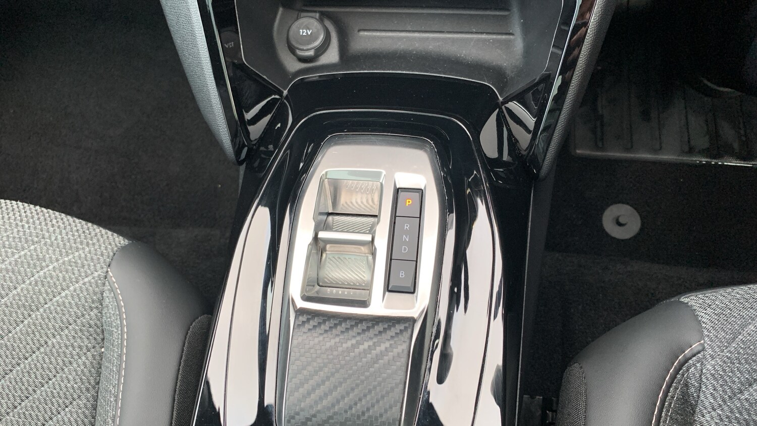 Used Peugeot 2008 2024 for sale - 77163963: Photo 20