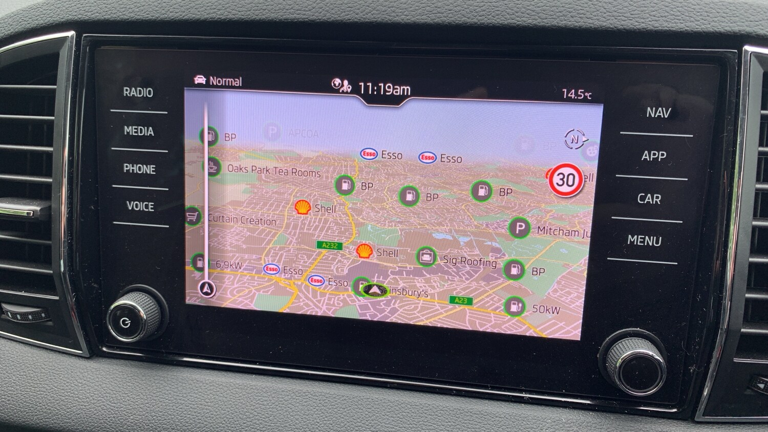 Used Skoda Karoq 2024 for sale - 76190380: Photo 27