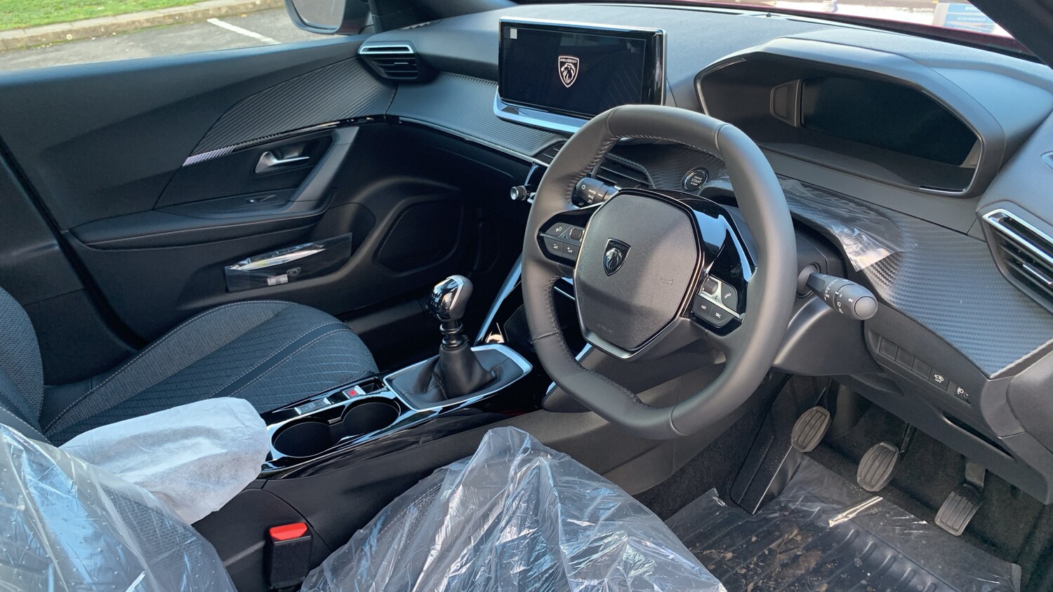 Used Peugeot 2008 2025 for sale - 76953748: Photo 11