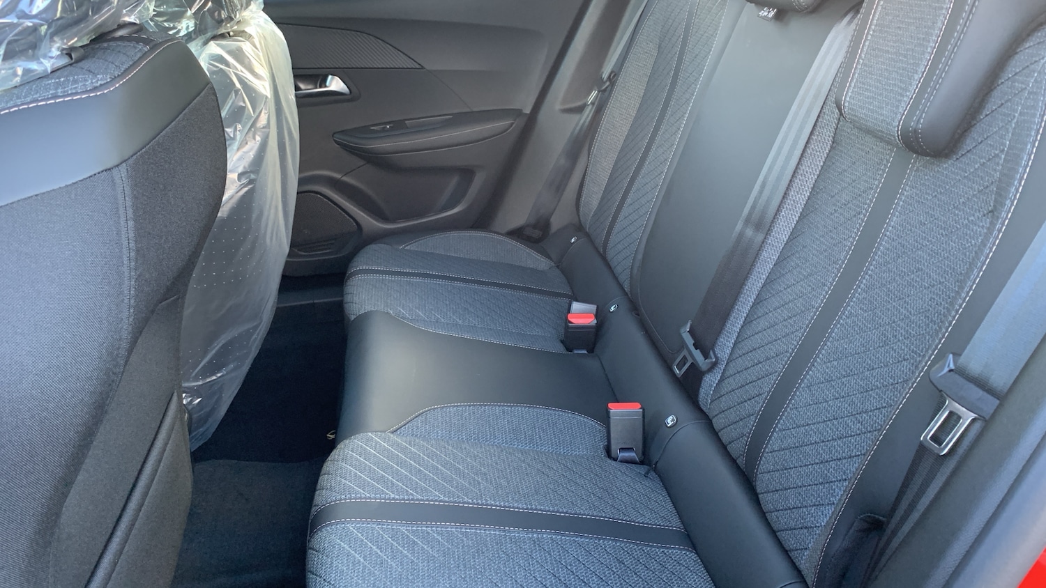 Used Peugeot 2008 2025 for sale - 76953748: Photo 31