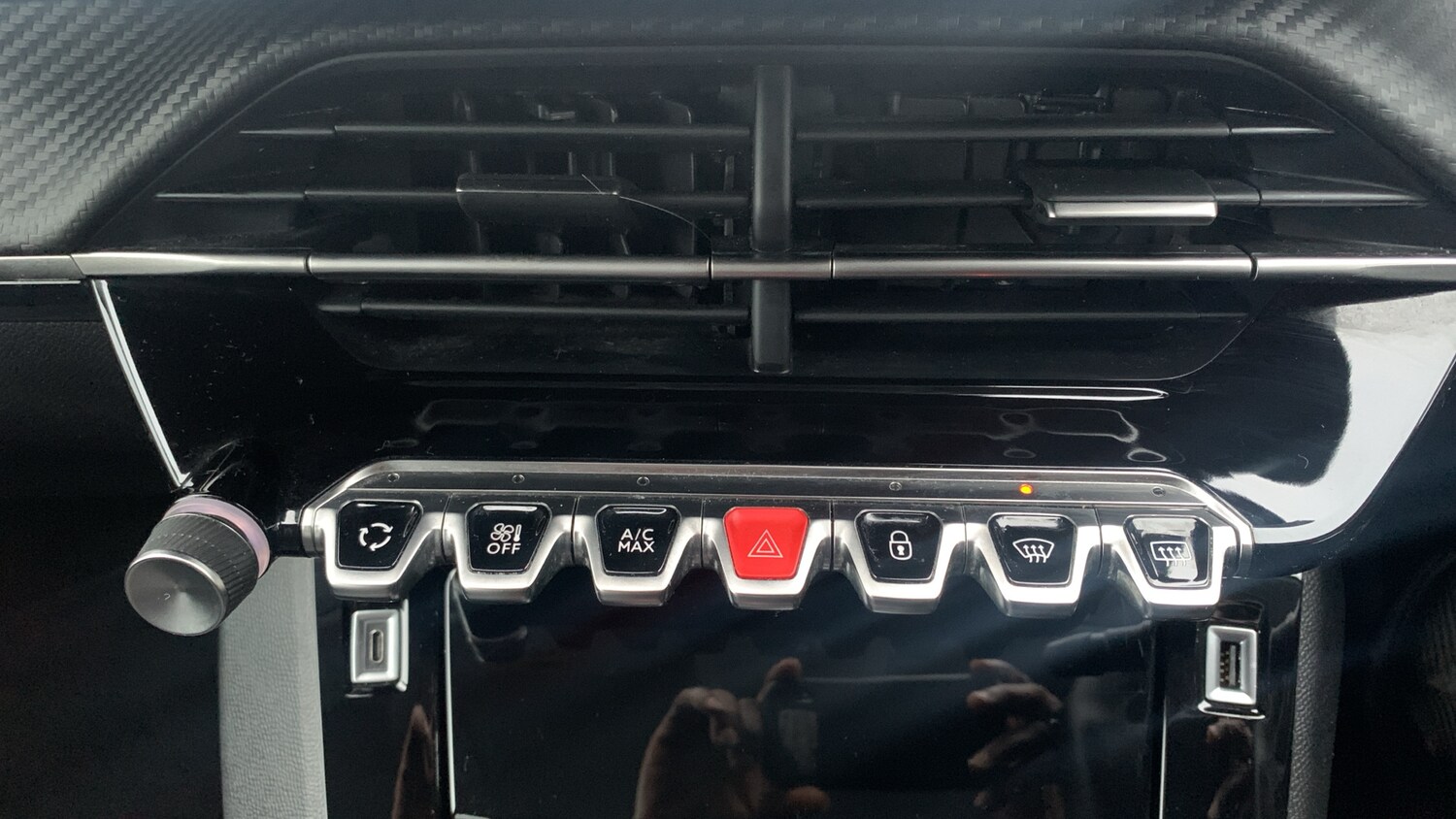 Used Peugeot 208 2023 for sale - 77372353: Photo 32